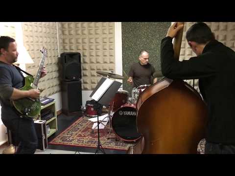 L'octo Motive Rehearsal