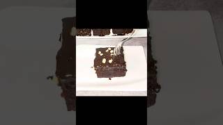 Easy chocolate moist cake #trending #recipe #shortvideo #chocolate #viralvideo #cake #chocolatecake