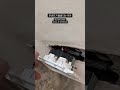 콘센트가 될출되는 이유~ 예전 전기 복스의 경우 접지 콘센트가 맞지 않아요.  #콘센트 #전기작업 그래서 보조대를 시공하게되죠