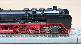 Tillig 23 002 auf Schleichfahrt Tillig 23 002 auf Schleichfahrt