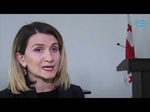 ავტობუსში მცხოვრებ მიუსაფარ დედა–შვილზე ლანჩხუთის მერია კომენტარს აკეთებს