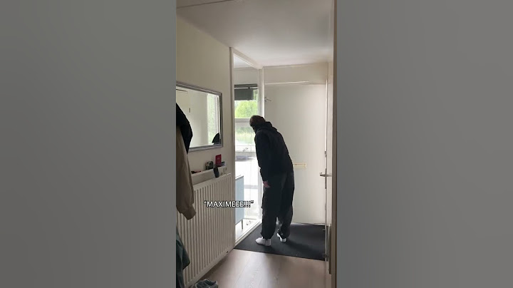 Wanneer je eindelijk alleen denkt te zijn😅