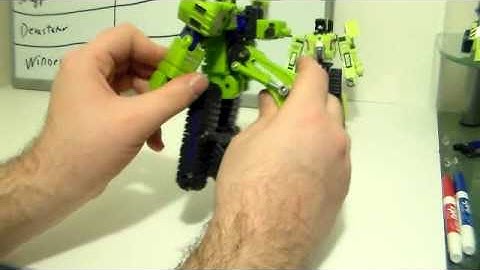 Transformers review TFC vs Maketoys Scavenger