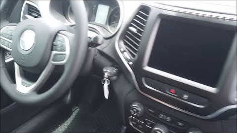 The new 2022 Jeep Cherokee X programmed by the Smart Pro