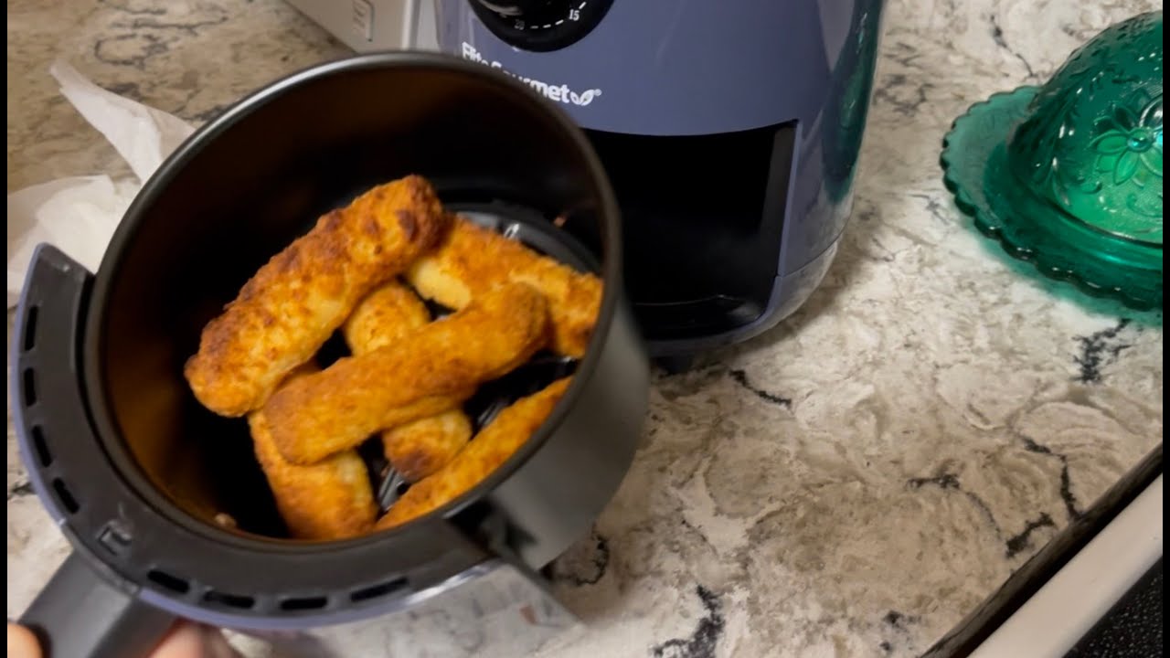 Elite Gourmet 1-Quart Compact Air Fryer - Black