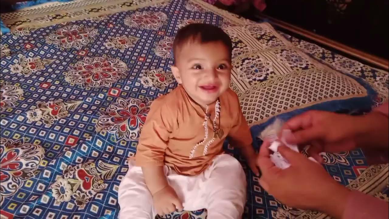 baby laughing hysterically at ripping paper (original) YouTube