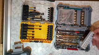 видео: сравнение кейсов для оснастки DEWALT и Bosch и набор бит и насадок 25 шт FLEXTORQ DEWALT DT70744T-QZ картинка: сравнение кейсов для оснастки DEWALT и Bosch и набор бит и насадок 25 шт FLEXTORQ DEWALT DT70744T-QZ