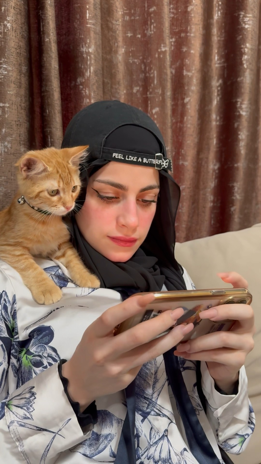 البنت الغبية والقطه هههه ام سيف ونانو