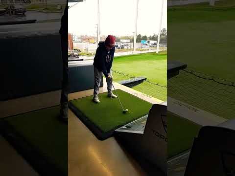 Golfing twrecks