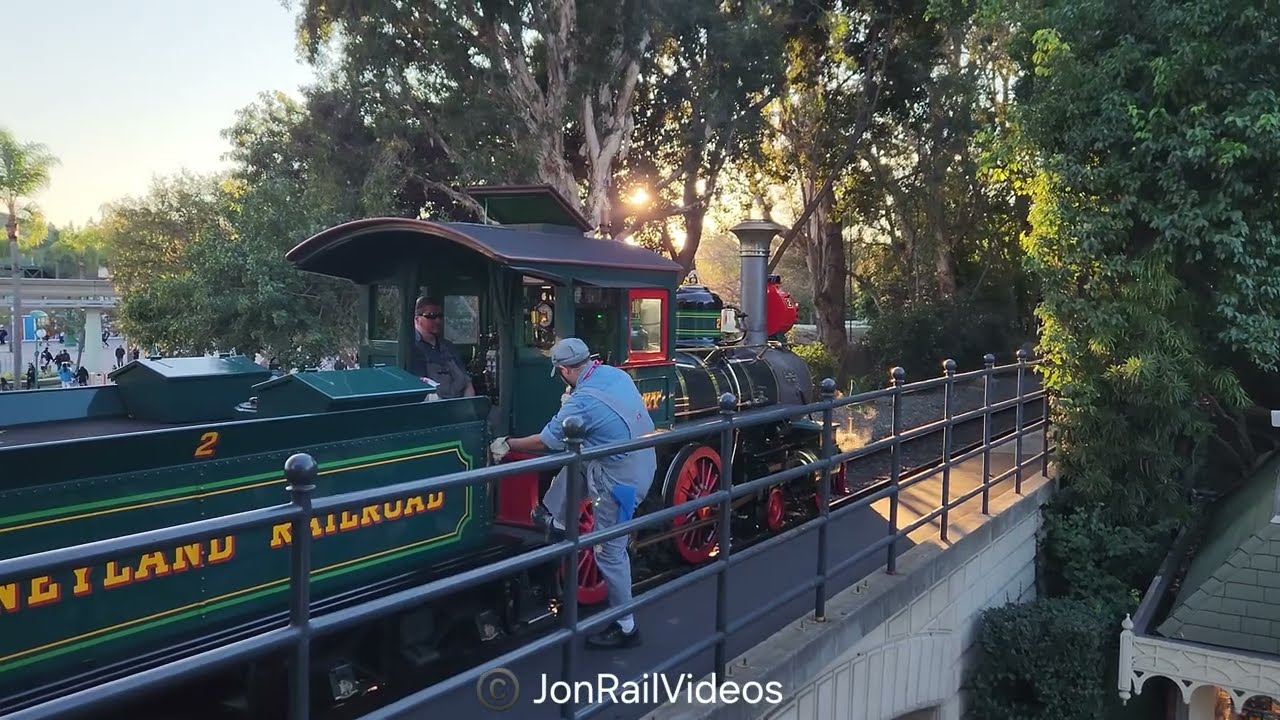1/7/26 Pre: The Disneyland Railroad: E.P. Ripley 2 departs Main Street Station-3