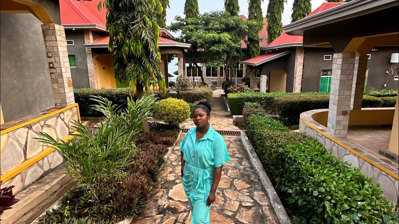 Escape to Paradise: Explore East African Hotel Nyanza-Lac 🇧🇮 