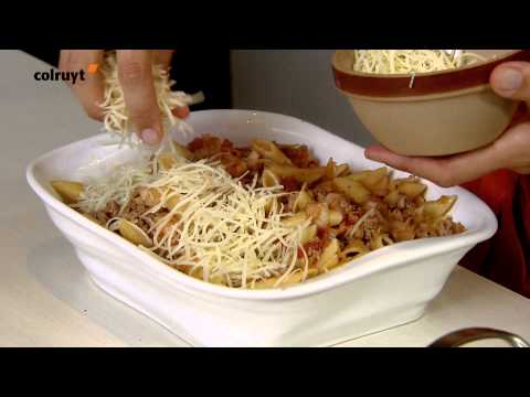 recette-pâtes-gratinées-à-la-viande,-aux-poireaux-et-aux-tomates---colruyt
