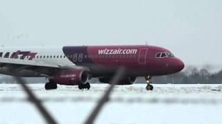 Lądowanie i start samolotu rejsowego Wizz Air A320 LTN-LUZ na Lublin Airport 18.12.2012