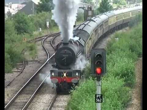 The Red Dragon with 6201 Princess Elizabeth