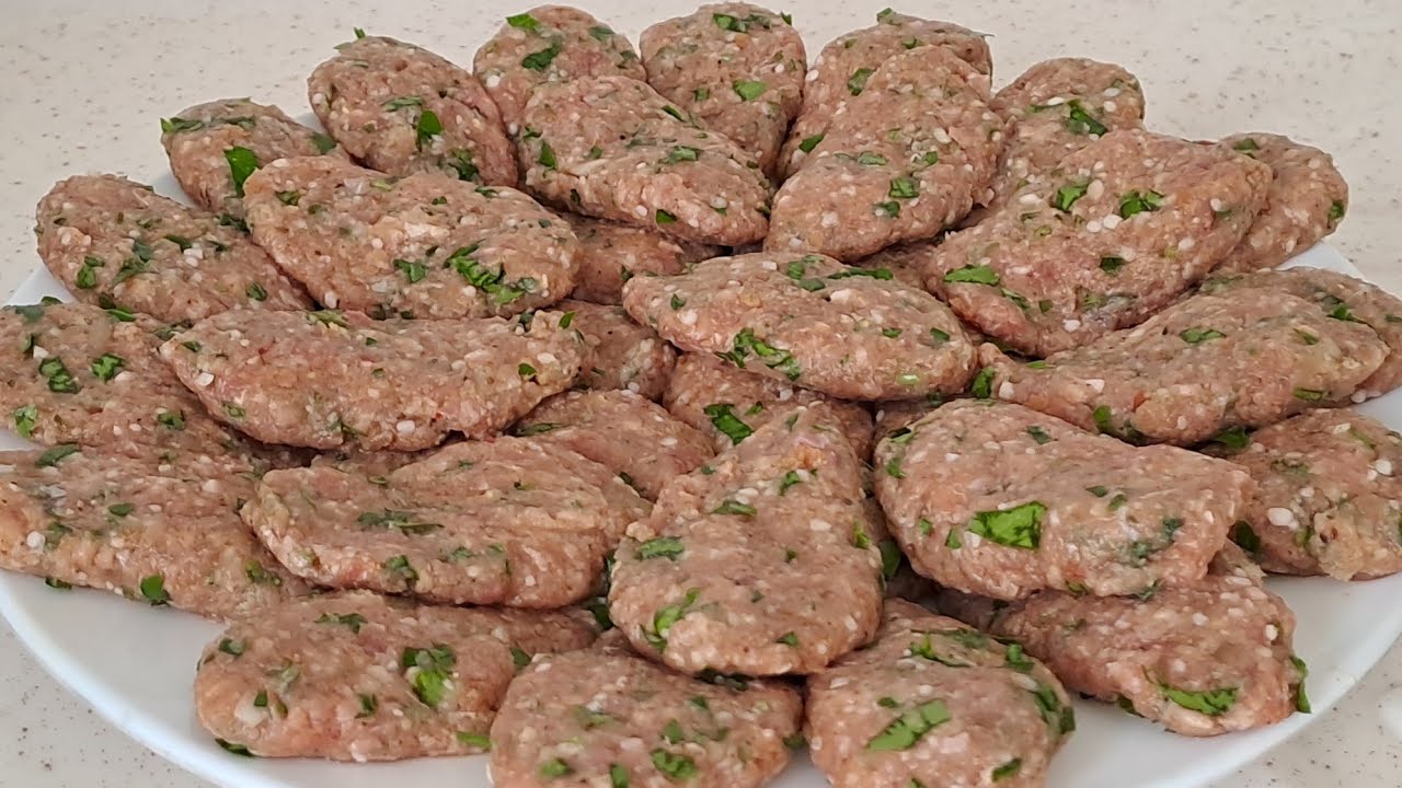 Köfte Tarifi / Anne Köftesi Nasıl Yapılır Köfte Tarifi / Anne Köftesi Nasıl Yapılır