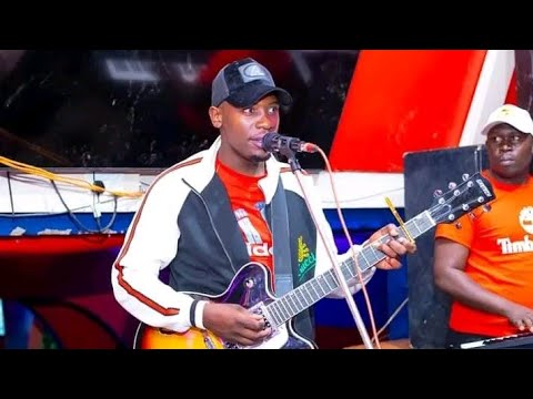 WAITHAKA WA JANE NGOGOYO LIVE