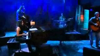 Norah Jones - Seven Years (with lyrics)