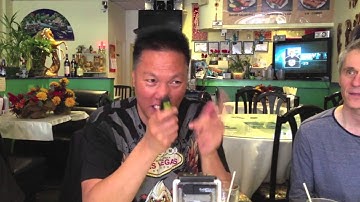 Logitech R800 Presenter Review-John Chow-Laser Pointer with Timer