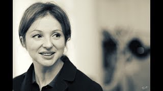 Ради мужа она бросила карьеру и не хотела больше быть актрисой»: вся правда о жизни Анны Банщиковой Ради мужа она бросила карьеру и не хотела больше быть актрисой»: вся правда о жизни Анны Банщиковой