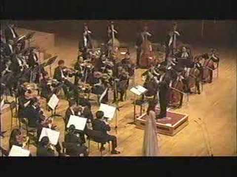 Kyung Sun Lee playing Brahms Violin Concerto Part 5