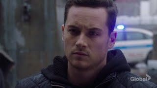 Jay senses that Hailey has something personal against this case I Chicago P.D 5.18