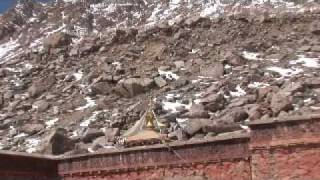 Tibet-Kailash. Drira Phuk monastey. Монастырь Дрира пхук(Видеоматериалы экспедиций Тибет-Кайлас Это видео доступно также в высококачественном формате HD www.mt-kailash.ru., 2011-04-06T06:26:16.000Z)