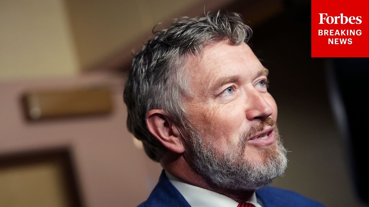 Reporter Asks Thomas Massie: Are You Still Planning To Read Epstein Client List On The House Floor?