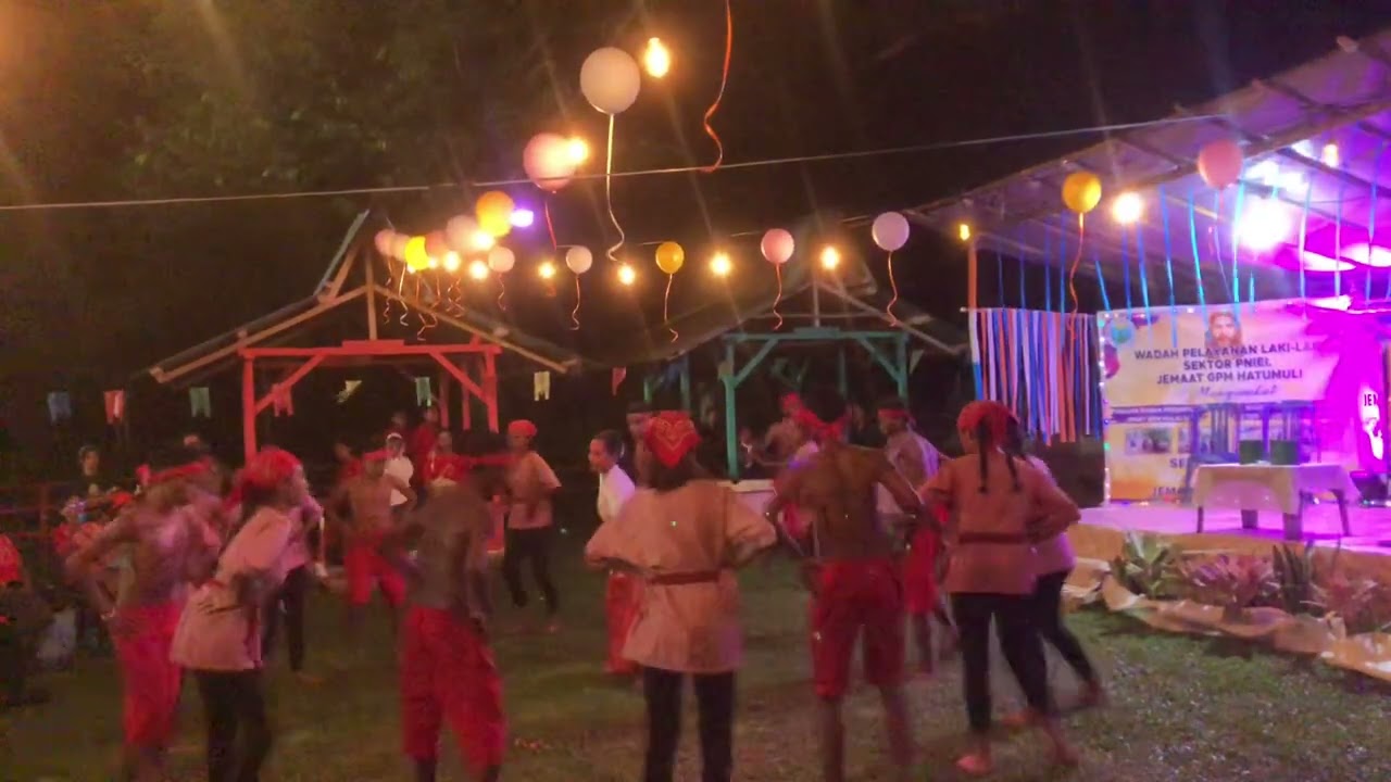 Tarian Maku-Maku Maluku Pulau Seram | Katong orang Alune❤️🤍