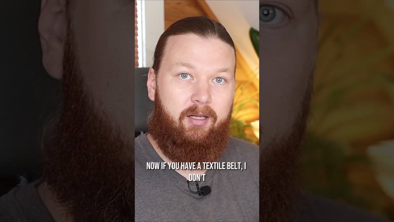 Как складывать и хранить ремни: советы по экономии места в шкафу