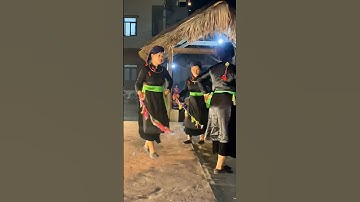 Múa Trái Còn Mùa Xuân Tại Chợ Đêm Nghĩa Đô Bảo Yên Lào Cai #giaidieutaybac #bảnsắc #viralvideo