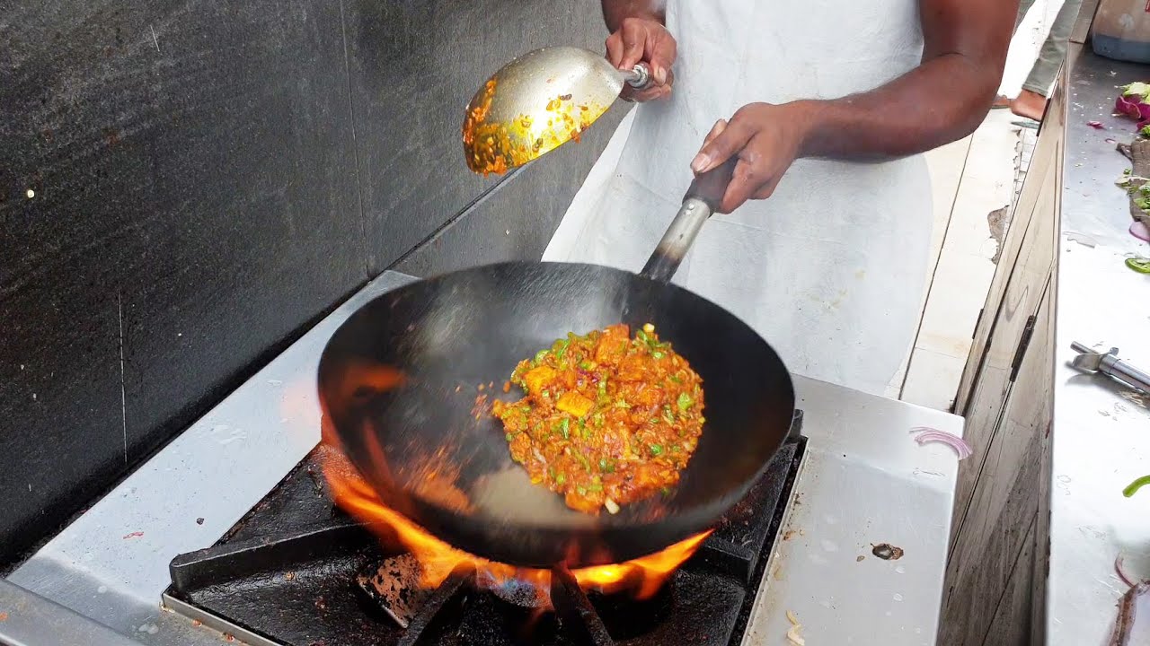 Yummy ! Singapuri Paneer Chilli | Restaurant style Paneer Chili | Street Food India | Tasty Street Food