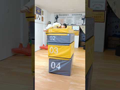Climbing on top of the box | Taekwondo Box jump#taekwondo#taekwondoboxjump#boxjump #taekwondogame