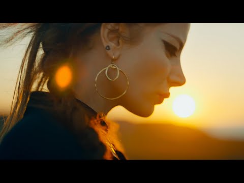 Layla Puliçe - Vuruldu Mühür ( Official Video )