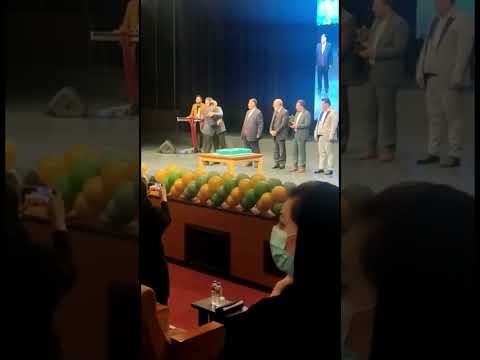 جناب آقای صفری موسس نوبل این نوع طرح اولین بار درایران که با مجوز رسمی فعالیت می کند 09142444991