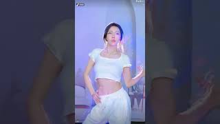 小鹿乱撞.20220918180921