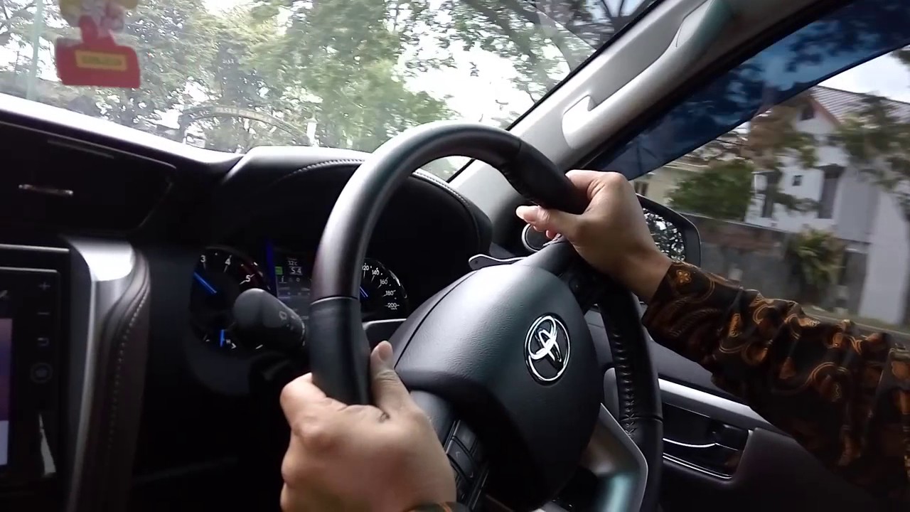 Desain Interior  Toyota Fortuner  tipe VRZ  Diesel YouTube