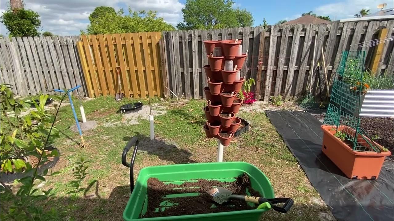 Dollar Tree stackable planters. YouTube