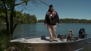 Lund Boats 1750 Outfitter Walk-Through