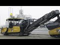 PowerFeeder MT 3000-3i Offset. Impressive paving performance at the Port of Hamburg | VÖGELE