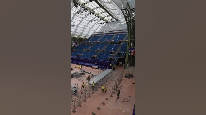 Le Grand Palais in Paris change in 48 hours