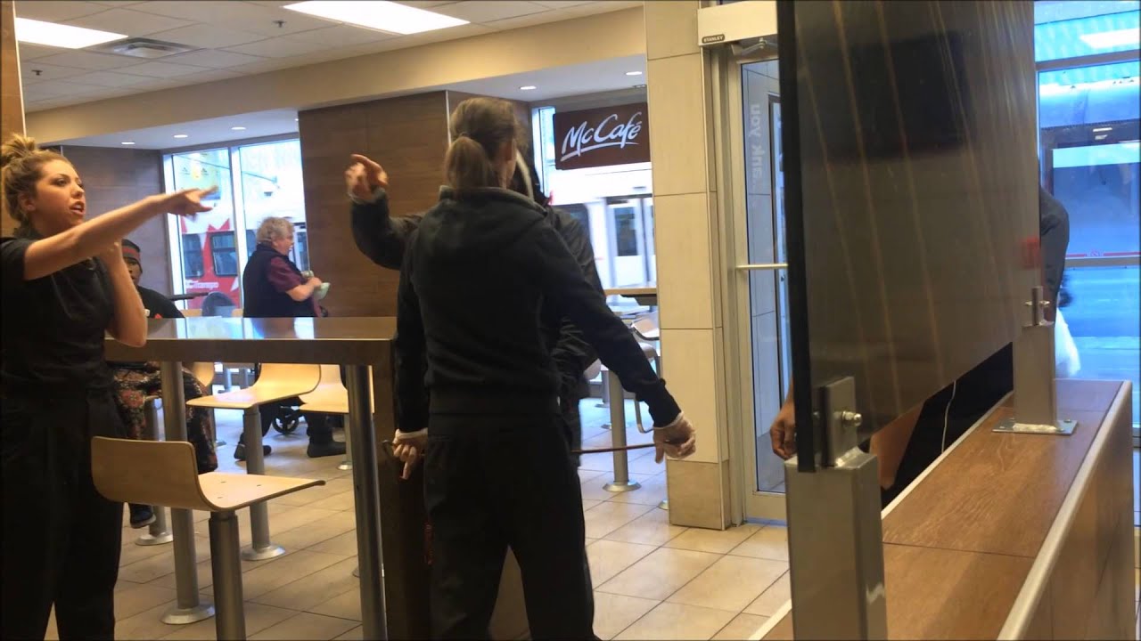 crazy woman in ottawa mcdonalds rideau street warning strong