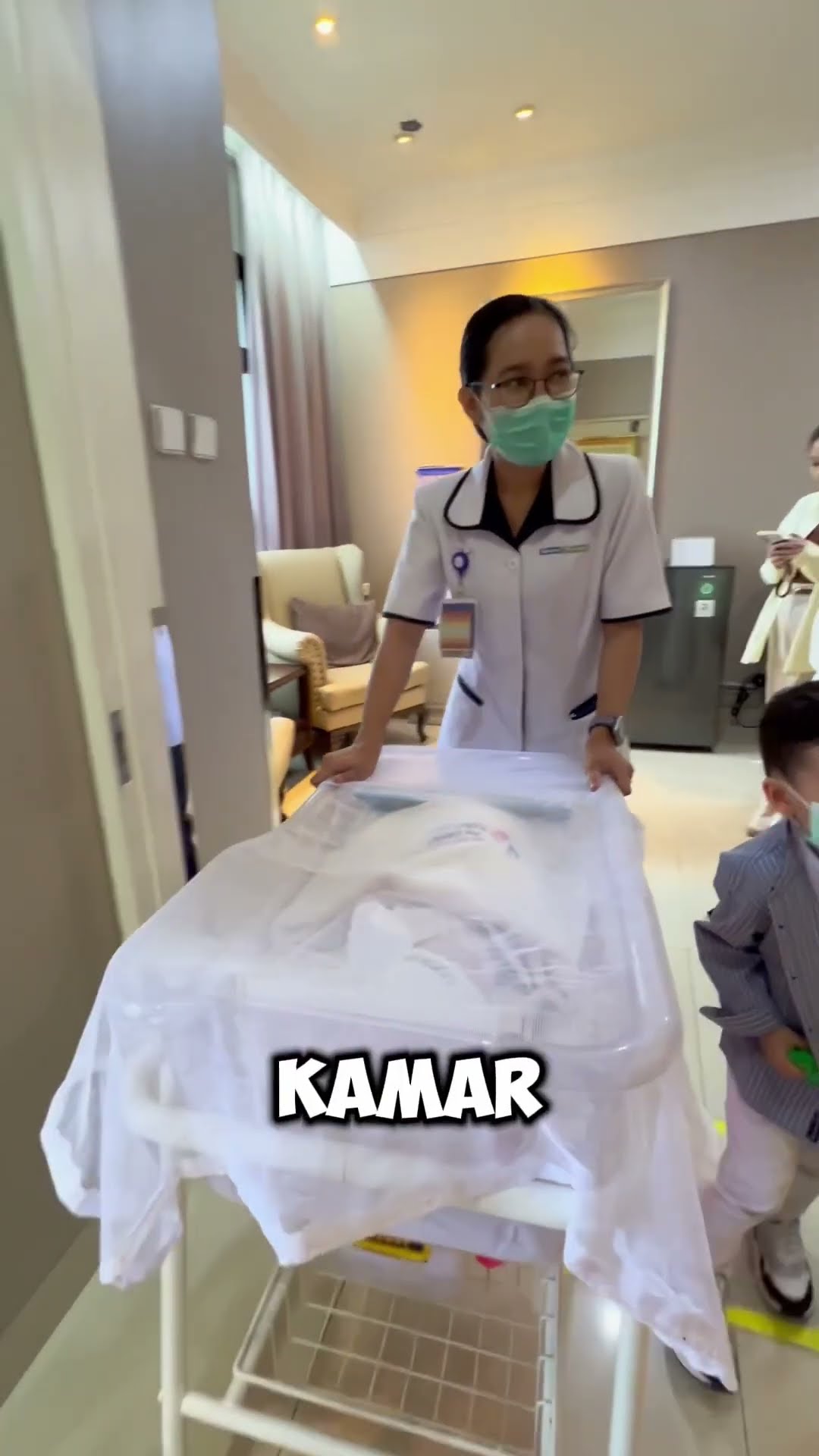 PERTAMA X LIAT ANAK AKU!