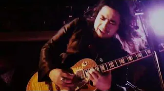 As The Years Go Passing By(Gary Moore) - Kelly SIMONZ As The Years Go Passing By(Gary Moore) - Kelly SIMONZ