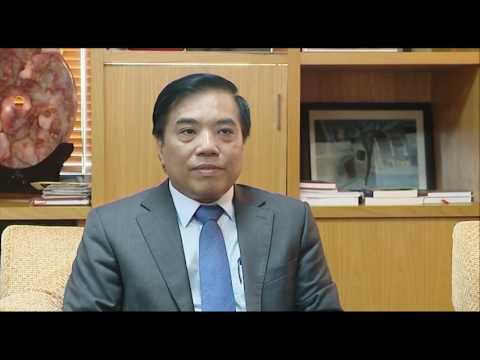 Video Hiệu trưởng Đại học Ngoại thương Bùi Anh Tuấn nói về... - youtube