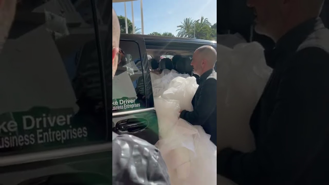 Urvashi at can film festival 