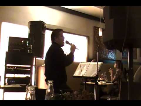Ariel Esteves en vivo en Milho-Resto
