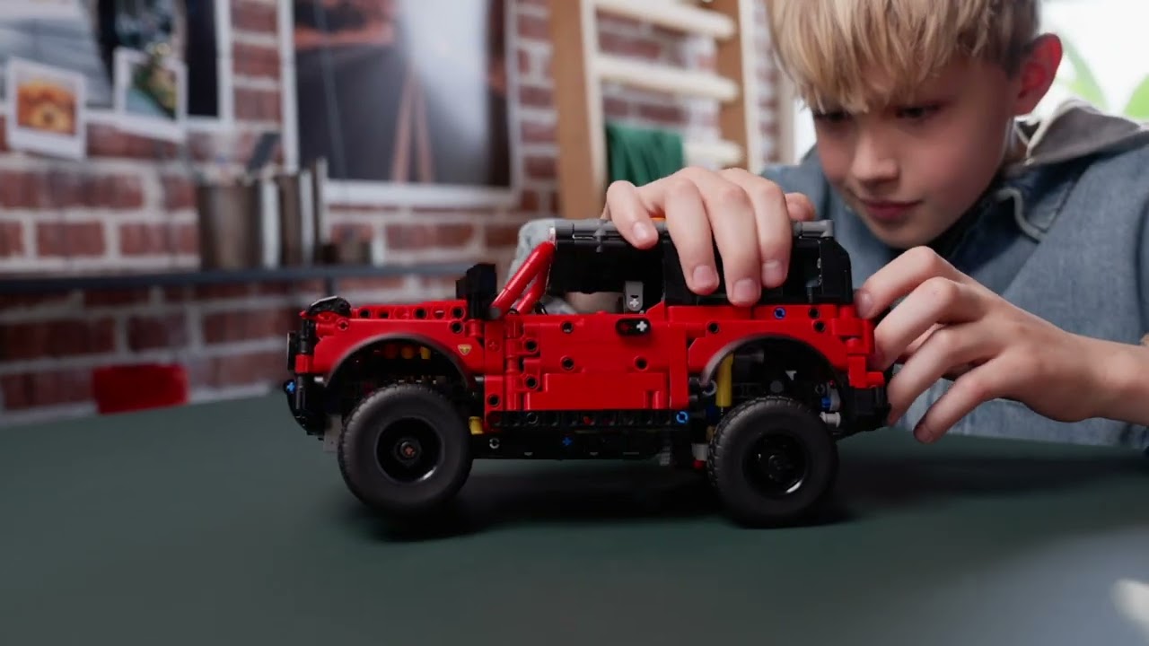 LEGO Technic Ford Bronco SUV 42213 - 9 Yaş ve Üzeri Araç Seven