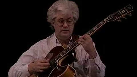 Larry Coryell Jazz Guitar Lesson: Jazz Minor Scale...