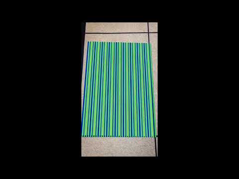optical-illusion-meme-template-(green/blue-screen)