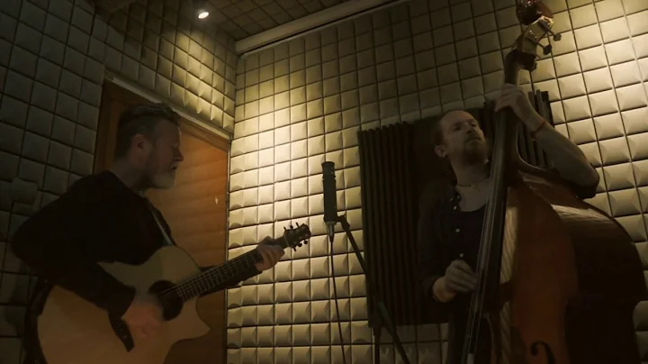 SomeThing Not Right unplugged Glen Alfred